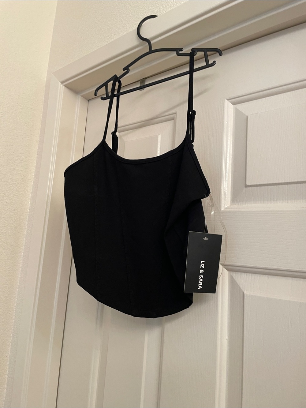 Liz & Sara Black Spaghetti-Strap Crop Top